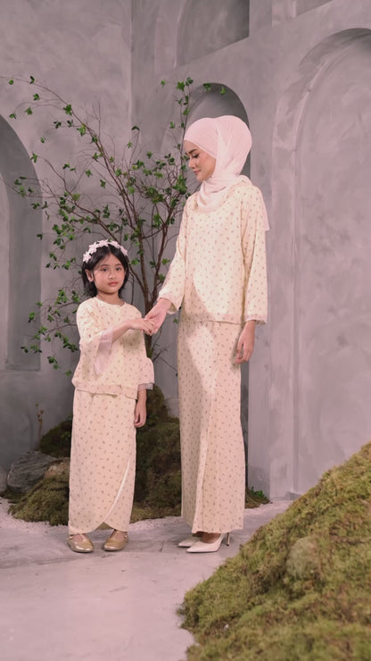 Lebaran Kasih - Kenanga (Daughter)